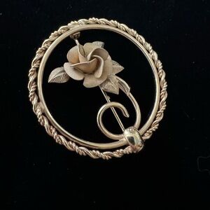 Vintage Rose 1/20 12k GF Rolyn Inc. R Logo Art Rose Brooch Pin